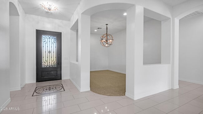 Foto del edificio - 561 W Yellowstone Way