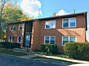 Building Photo - 362 Mayfield Ave
