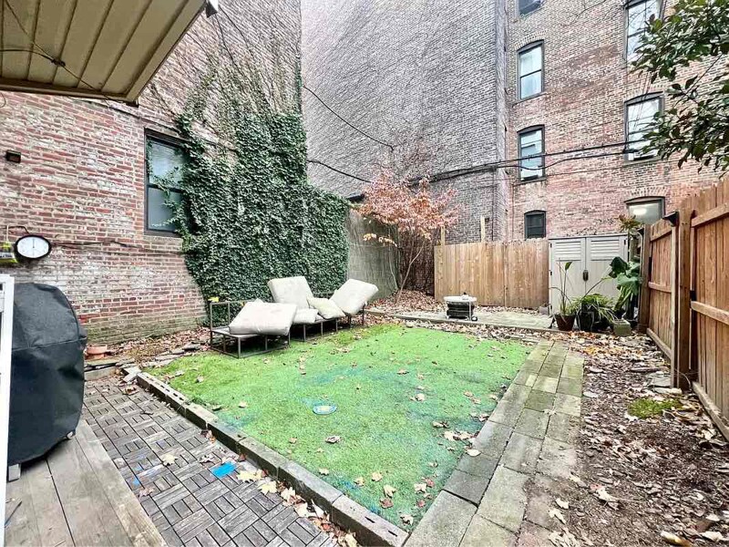 162 Underhill Ave, Brooklyn, NY 11238 Room for Rent in Brooklyn, NY