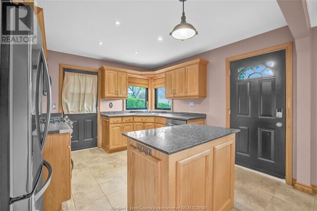Photo du bâtiment - 2543 Kildare Rd