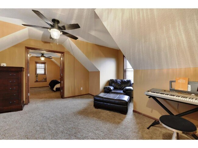 Foto del edificio - Woodbury, Stylish & Spacious Home Near Sho...