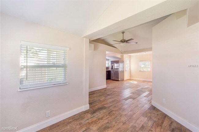 Building Photo - 2 br, 2 bath House - 4252 12th Ave N