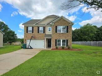 Building Photo - 2160 Alden Dr