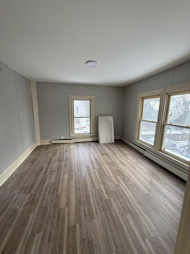 Foto del edificio - 16 Belmont Ave