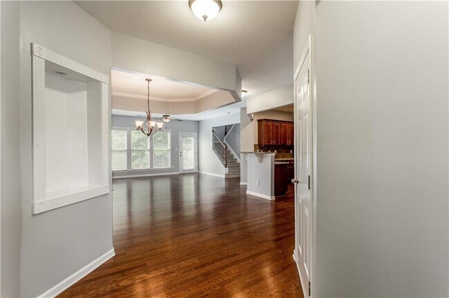 Building Photo - 1345 Winshire Cove
