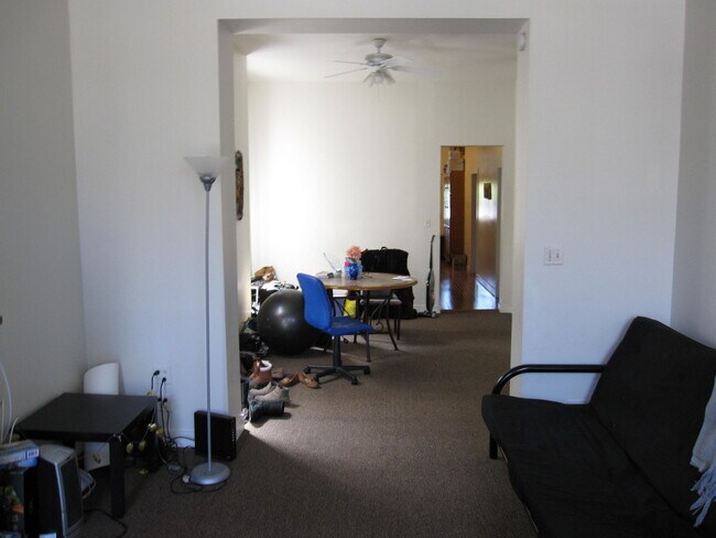 Foto del edificio - 822 S Loomis St