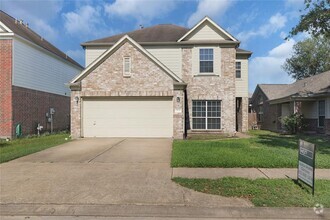Building Photo - 15507 Fir Woods Ln