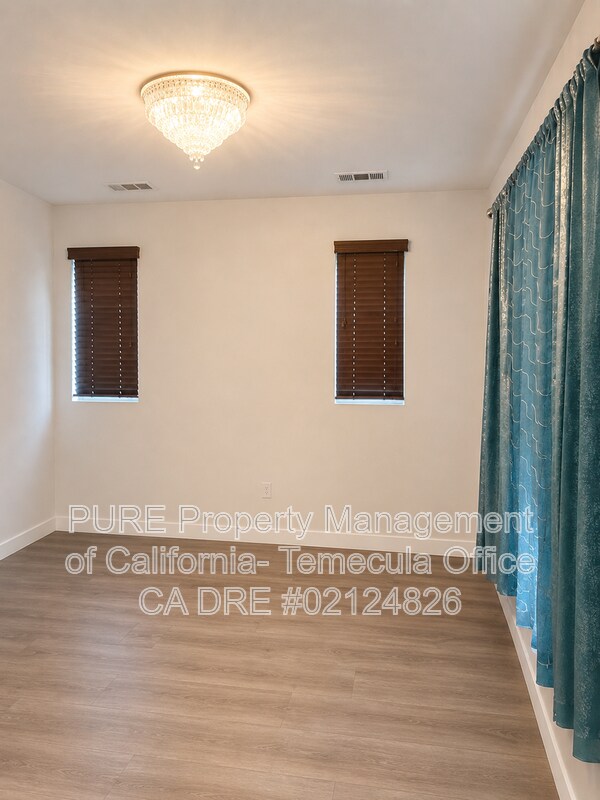 Foto del edificio - 31166 Sunflower Way