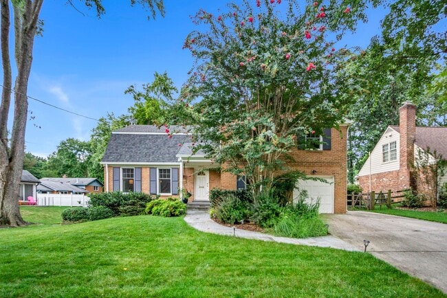 Photo - 6902 Tilden Ln House