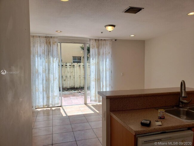 Foto del edificio - 8141 W 36th Ave