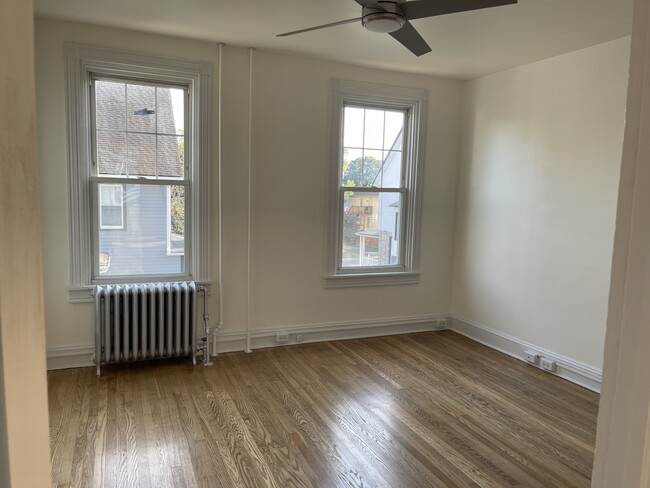 Bedroom #1 - 1108 Pennsylvania Ave