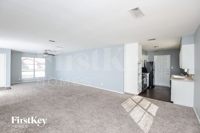 Foto del edificio - 6709 Alma St