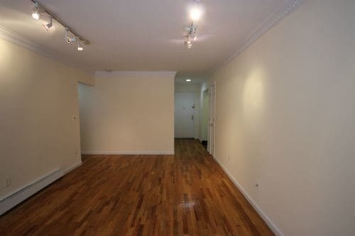 Primary Photo - 524 W 49th St