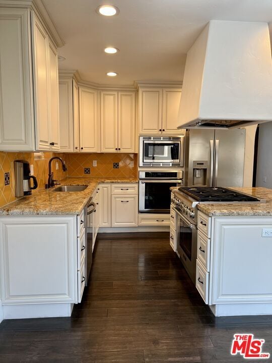 Building Photo - 1918 Harriman Ln