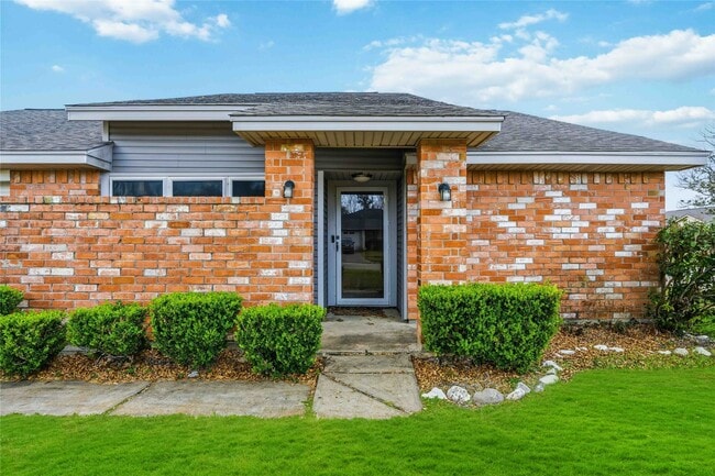 Foto del edificio - 16702 Quail Meadow Dr