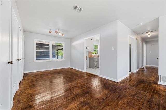 Building Photo - 1308 Rose Ave