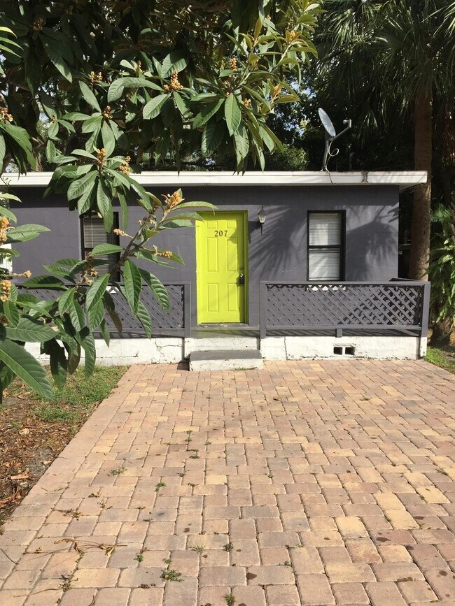 Photo - milk district House