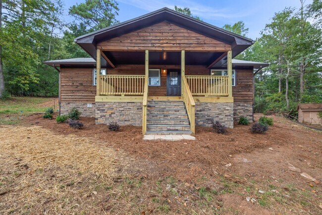 Building Photo - 171 Walt Carmichael Rd