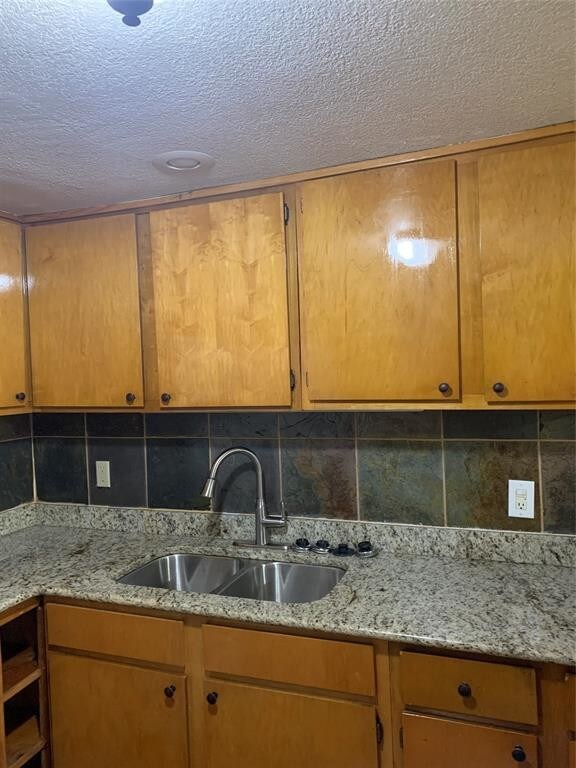 Building Photo - 1705 Chris Craft Dr