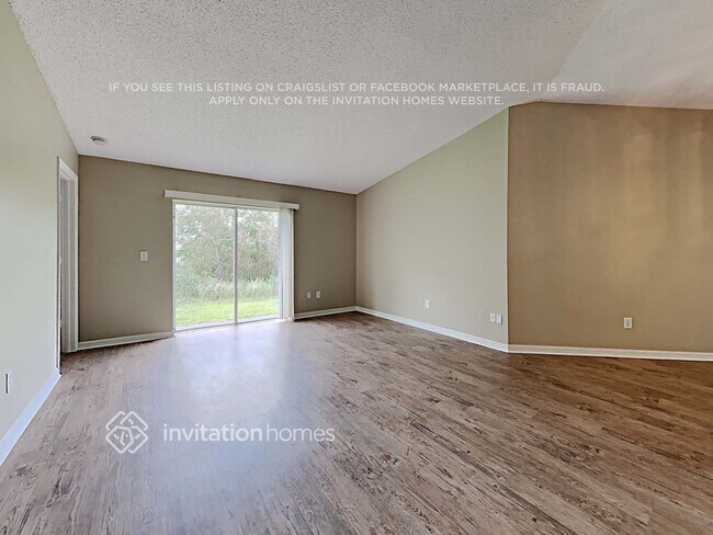 Foto del edificio - 11741 Brenford Crest Dr