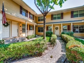 Building Photo - 4708 Bradford Dr