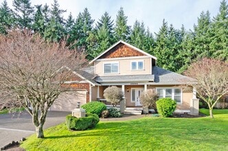 Building Photo - 1534 12th Ln