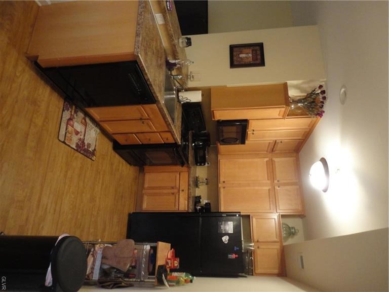 Building Photo - 205 S Broom St