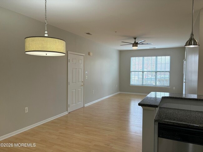 Foto del edificio - 610 Sophee Ln