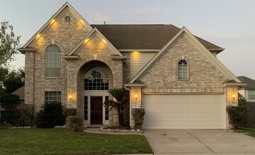Building Photo - 1822 Laurel Oaks Dr