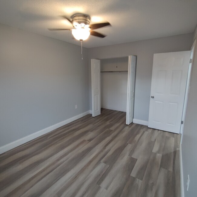Foto del edificio - 8401 N Atlantic Ave