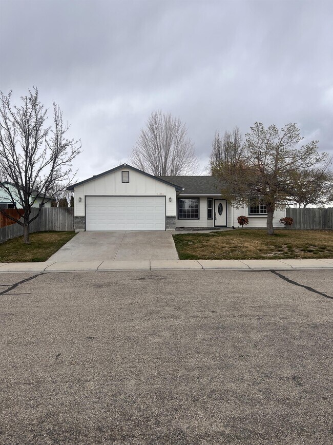 1500 W Topanga Ct, Kuna, ID 83634 House Rental in Kuna, ID