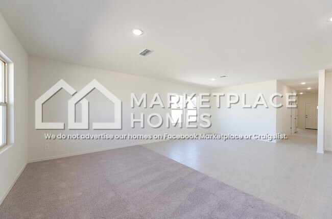 Foto del edificio - 4924 N 192nd Ln