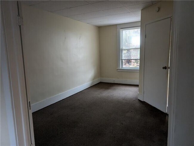 Foto del edificio - 175 Brookside Ave