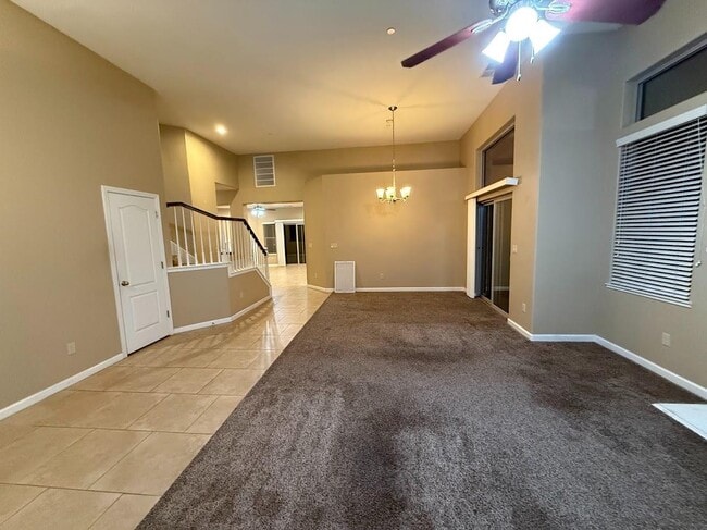 Foto del edificio - 39 N Post Ave