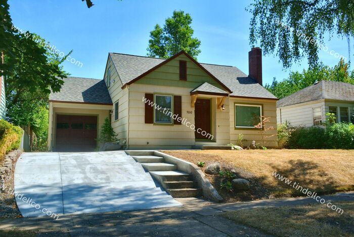 Primary Photo - SPACIOUS 5 BED 3 BATH HOME- Just blocks to...