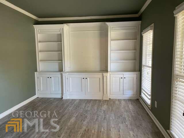 Building Photo - 510 Southshore Ln