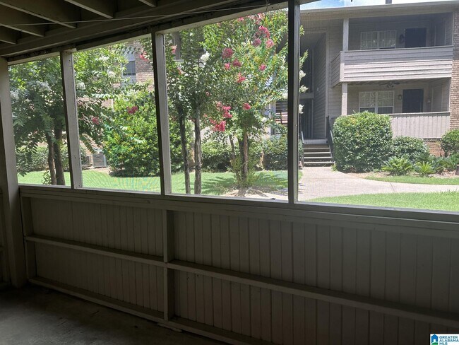 Foto del edificio - 1302 Patton Creek Ln
