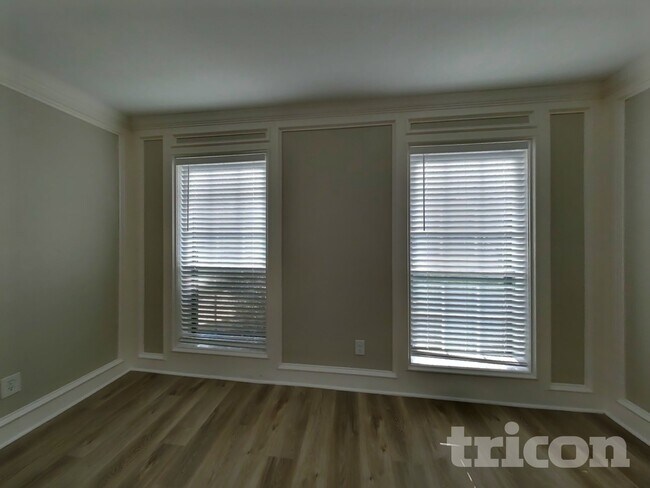 Foto del edificio - 15806 Crystal Brook Dr