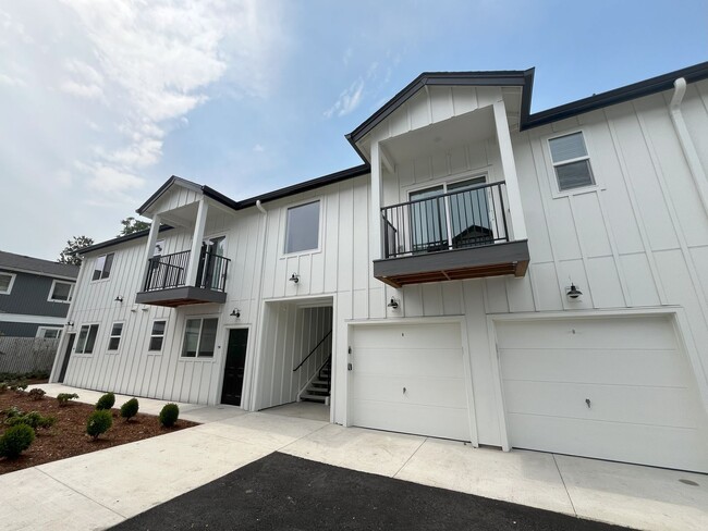 Foto del edificio - Sleek & Spacious: 2-Bed, 2-Bath with Doubl...