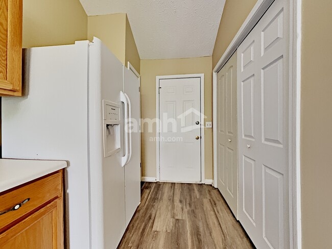 Foto del edificio - 2510 Baysridge Dr NW