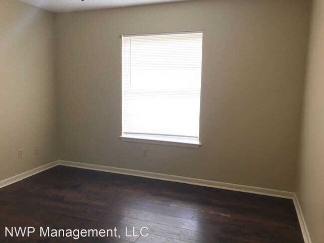 Foto del edificio - 12452 Gentry St