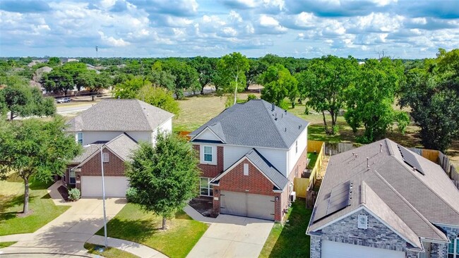 Building Photo - 19115 Clevera Walk Ln