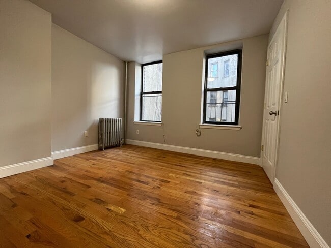 Building Photo - 161 Stanton St