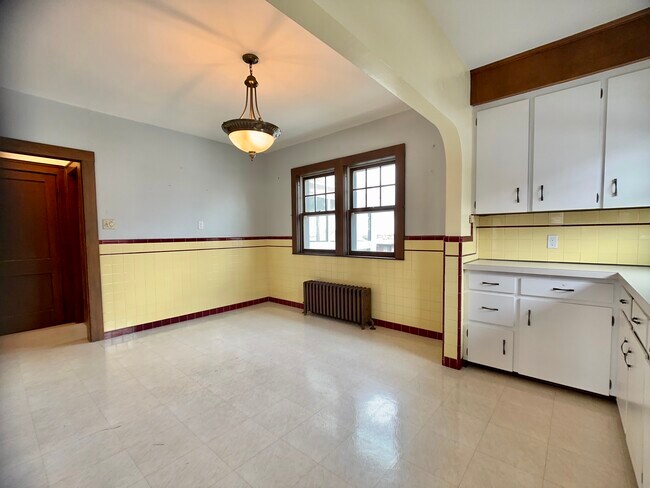 Foto del edificio - 54 Orient Ave