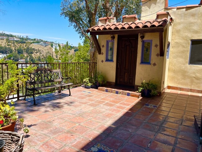 Building Photo - Excellent two Story Spanish style home loc...