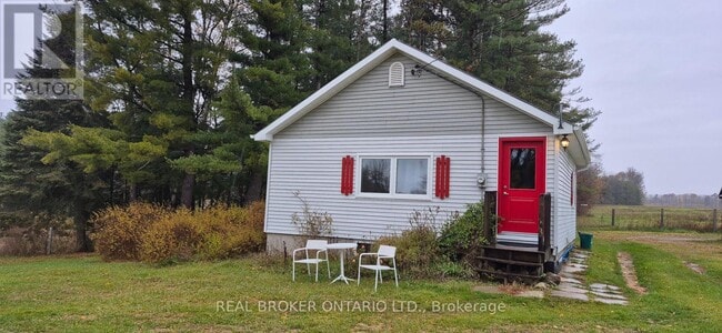 Photo du bâtiment - 7315 Langstaff Rd