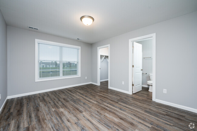 Baileywood - 3HAB, 2BA - 1244SF - Dormitorio principal - Somerset Townhomes and Villas