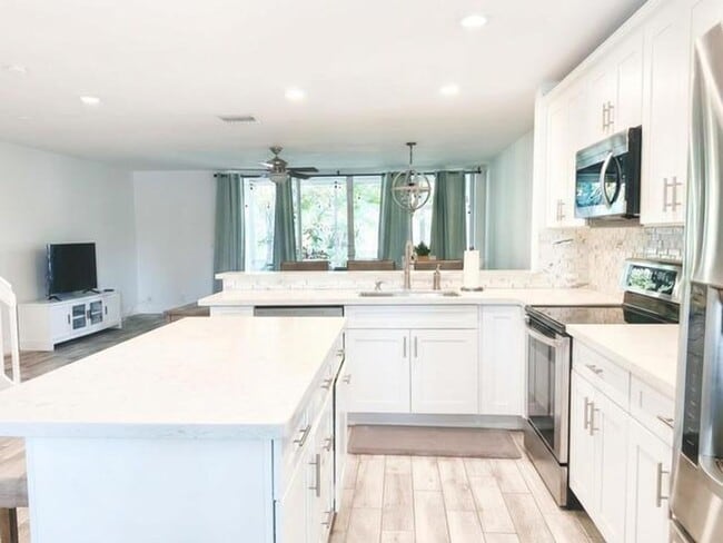 Photo - 6207 Old Court Road 604, Boca Raton, FL 33433 House