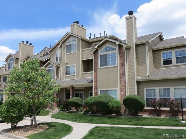 Foto principal - 4760 S Wadsworth Blvd