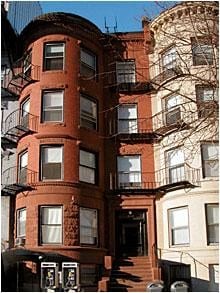 Building Photo - 854 Beacon St